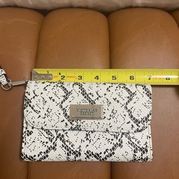 Victoria Secret Snakeskin Wristlet - Picture 4 of 6